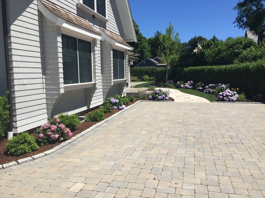 Carlozzi Cape Cod Tree & Landscaping